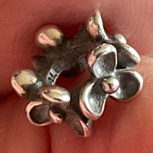 Pandora flowers spacer - Picture 4 of 4